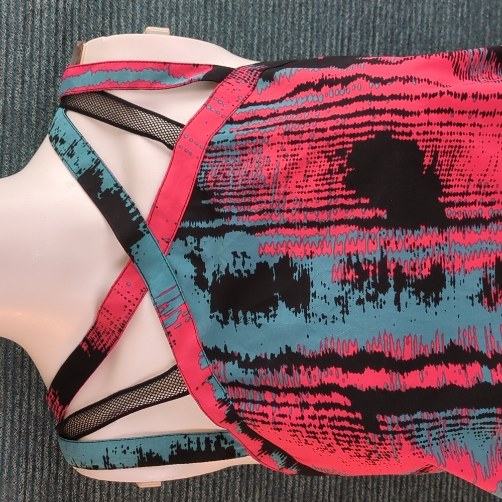 Fabletics Liza Romper In Heatwave Pattern - Picture 3 of 15